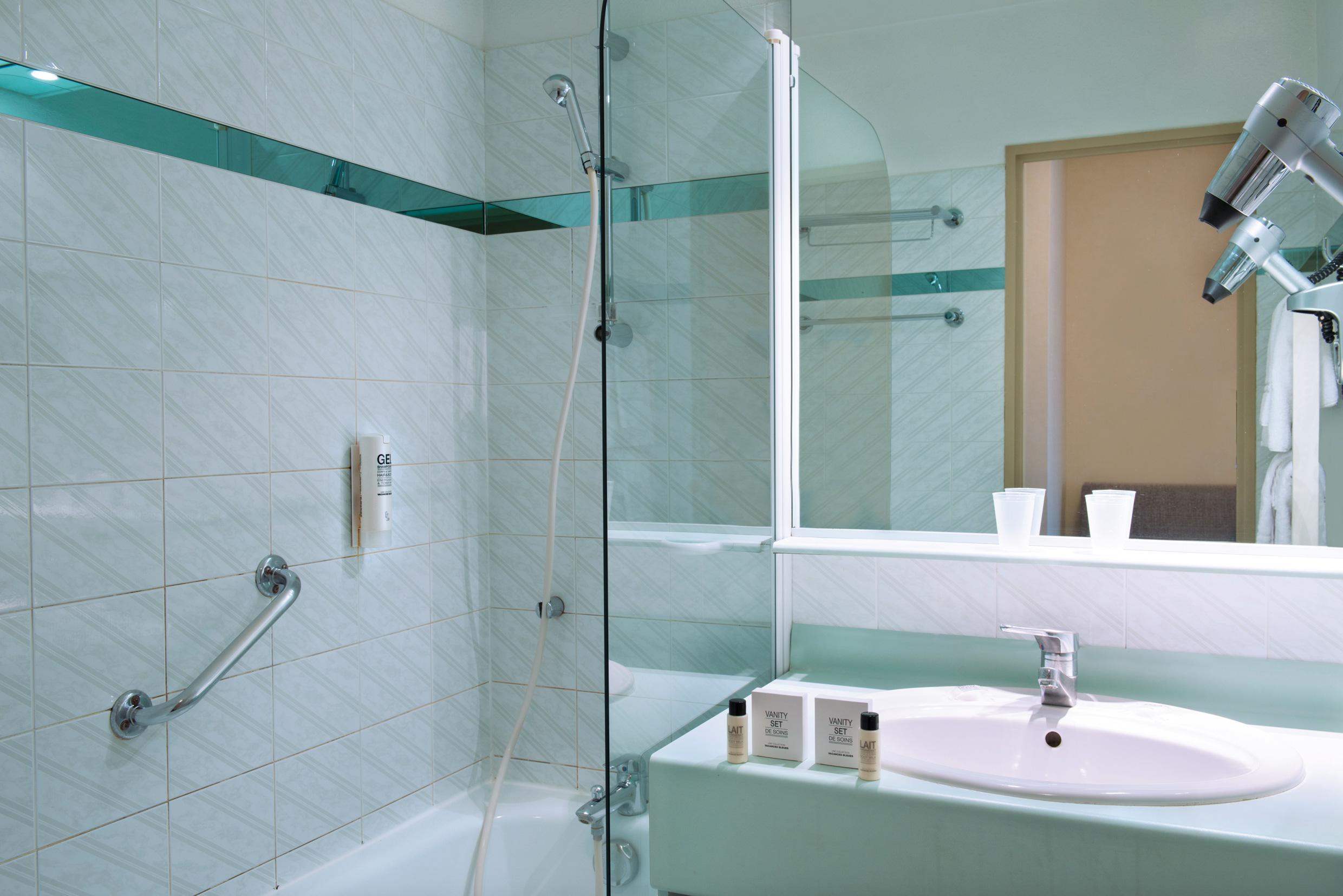 Hotel *** & Spa Vacances Bleues Villa Marlioz Aix-les-Bains Exterior photo