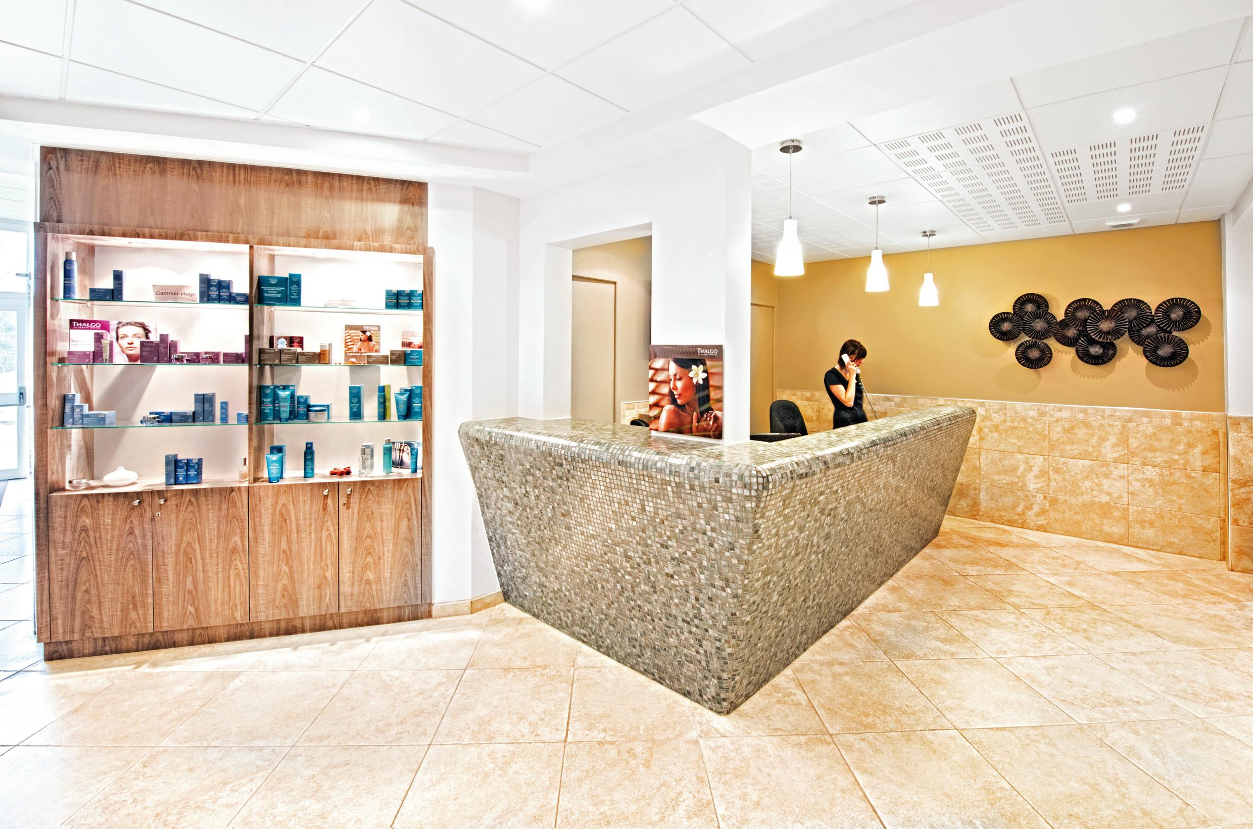 Hotel *** & Spa Vacances Bleues Villa Marlioz Aix-les-Bains Exterior photo